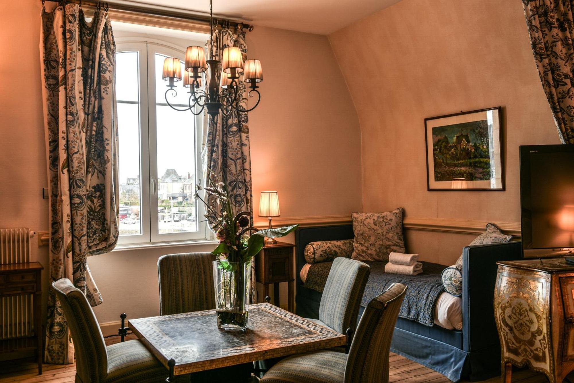 Hotel K'Loys Paimpol Exterior photo